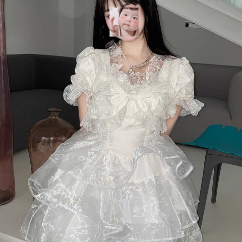 和我一样一样的坚强