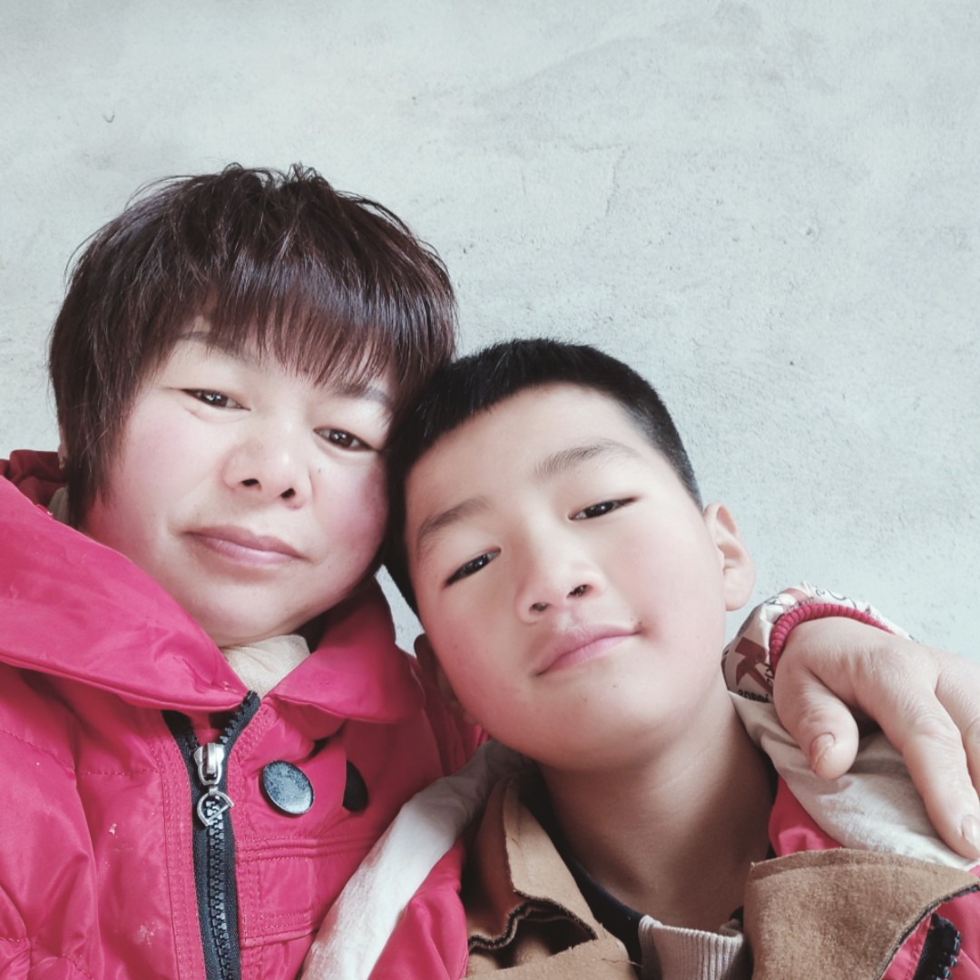 墨蓝色的中棉ia