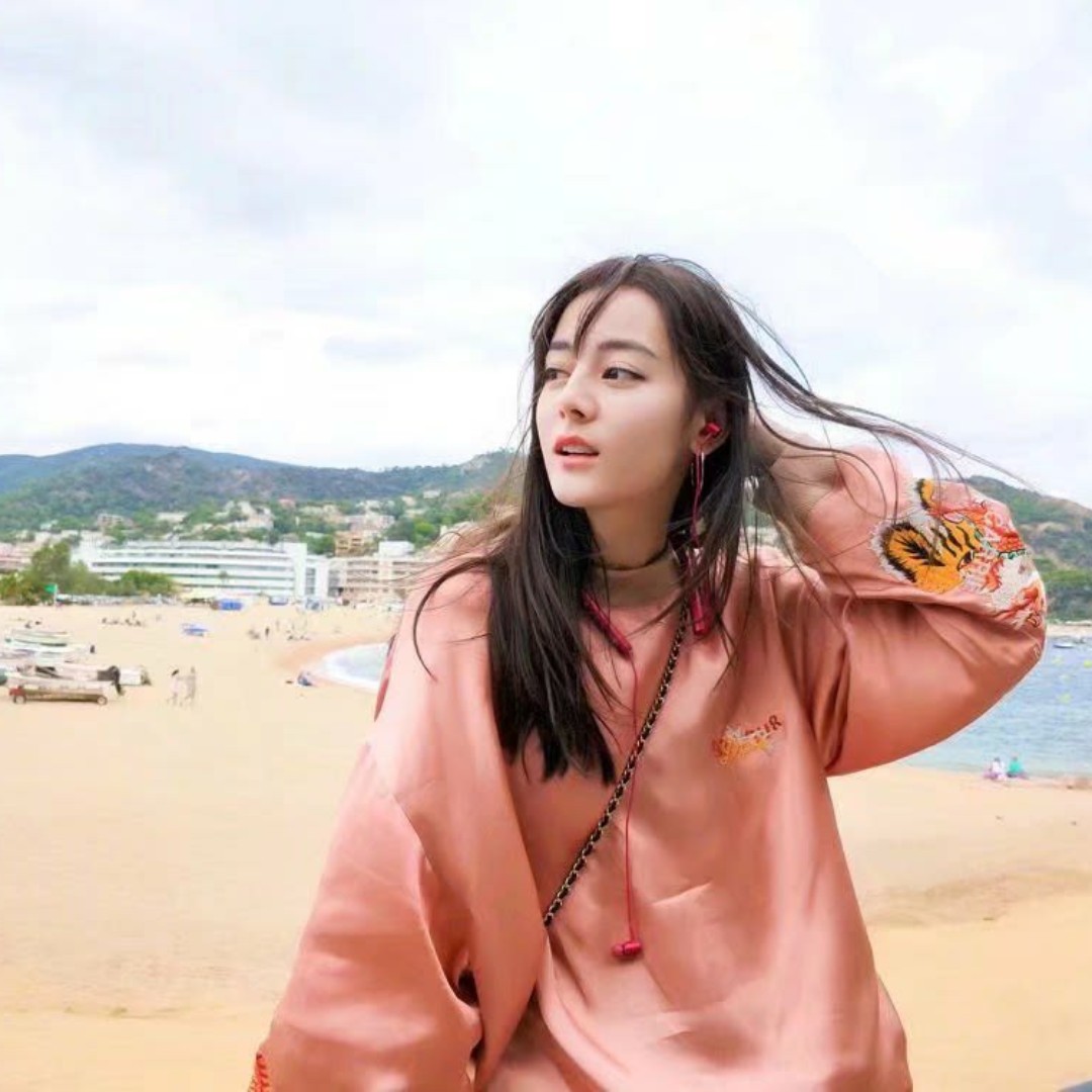 爱吃火燎鸭肠的杰克