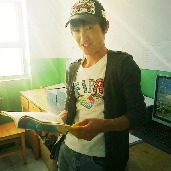 浅桔黄的一叶樱花77