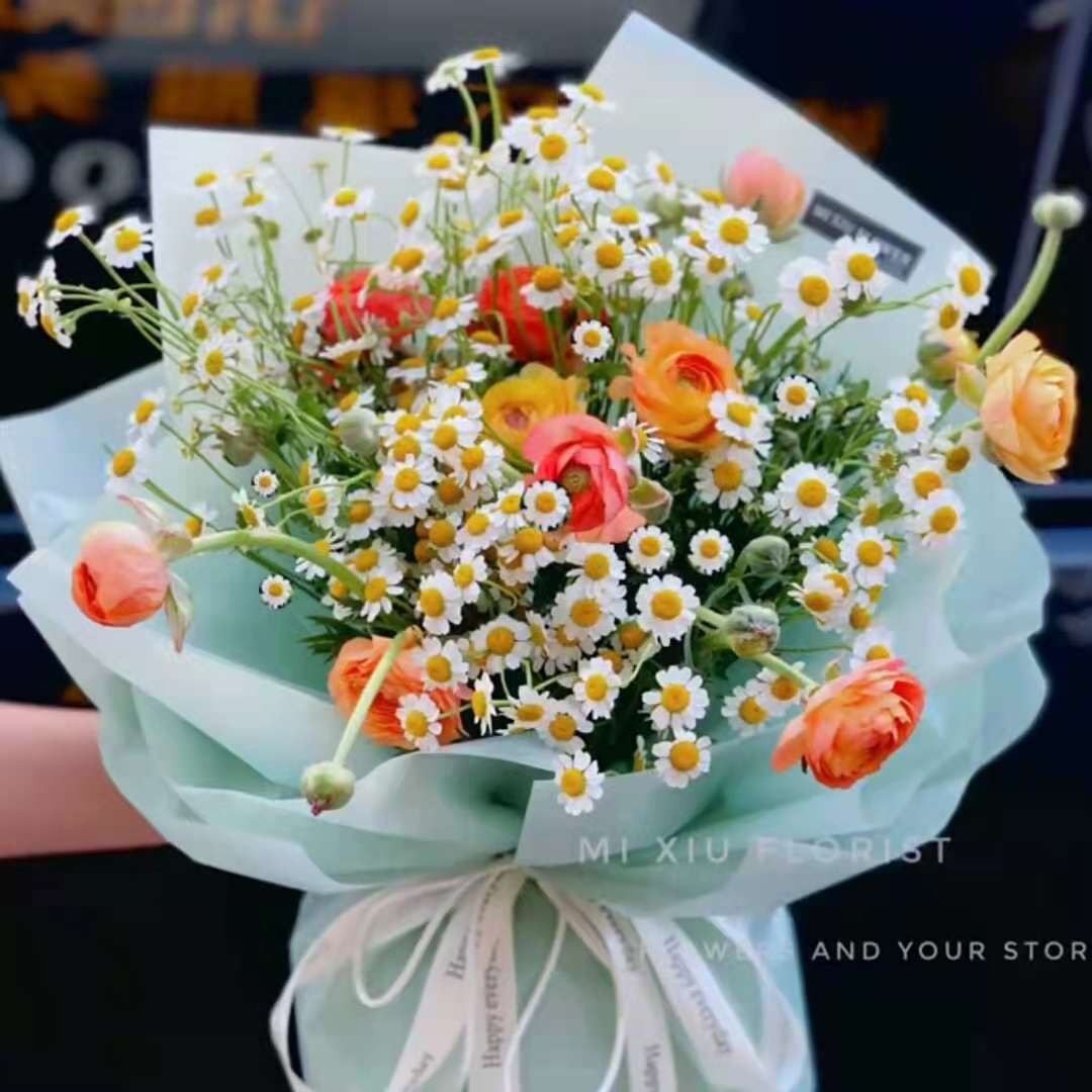 草绿色的丑八怪51