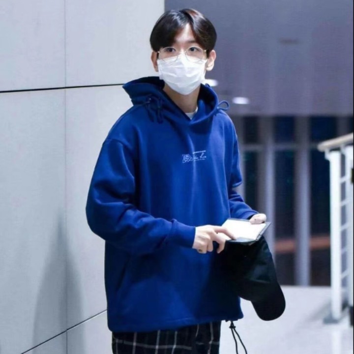 爱看帅哥的敏敏子