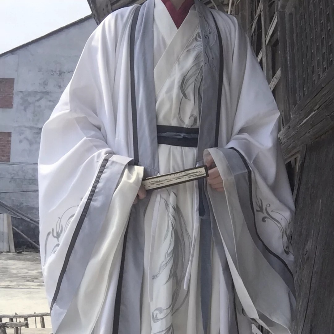 山山想喝快乐水