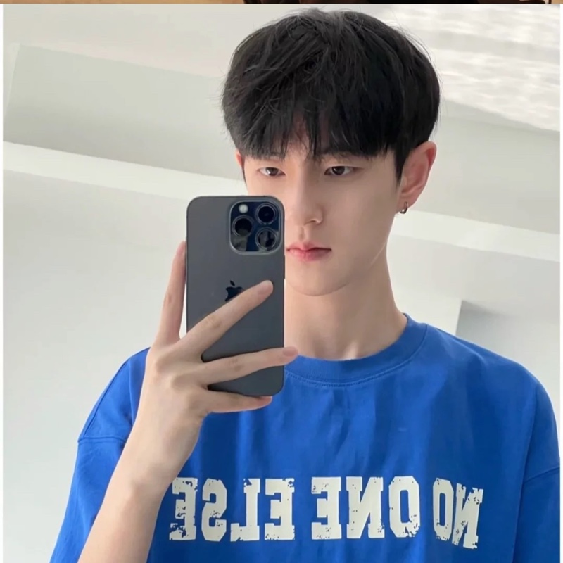 旧岛听风爱嘻哈Orz