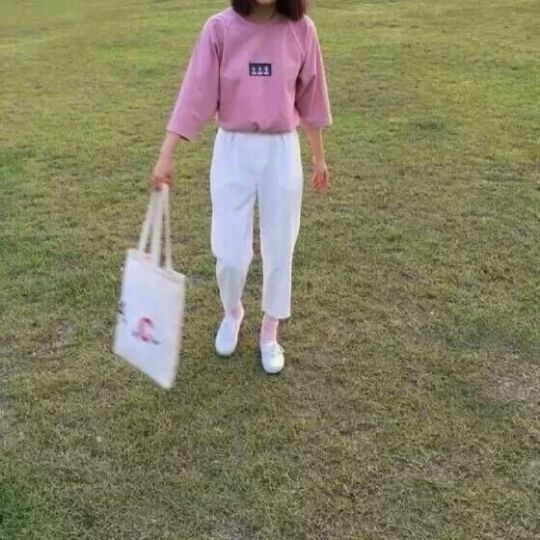 小仙女蛤蛤铪蛤蛤铪?