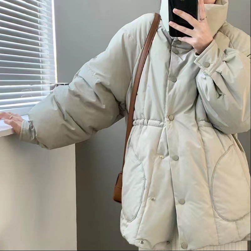 芥末黄的团穗薹草