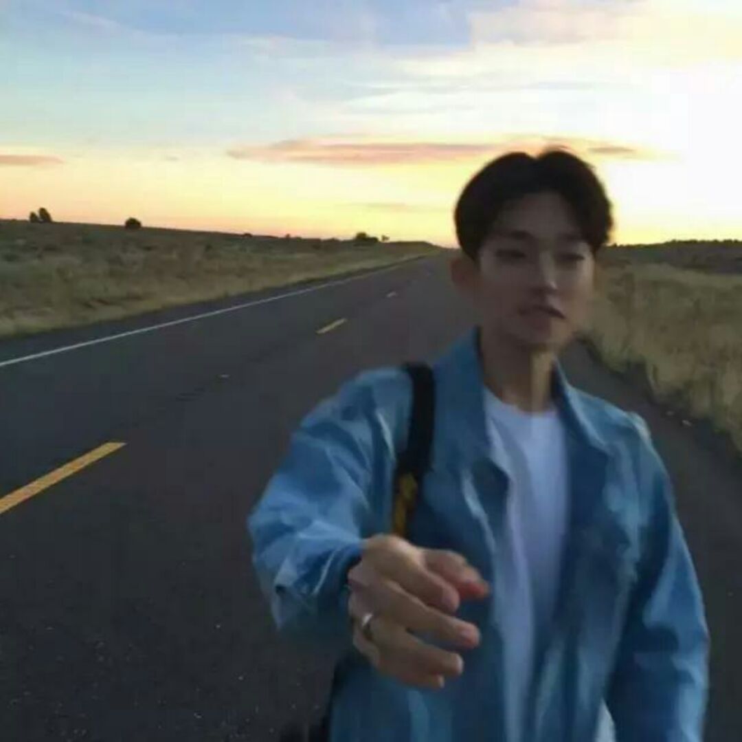 海蓝色的茶轮斑病