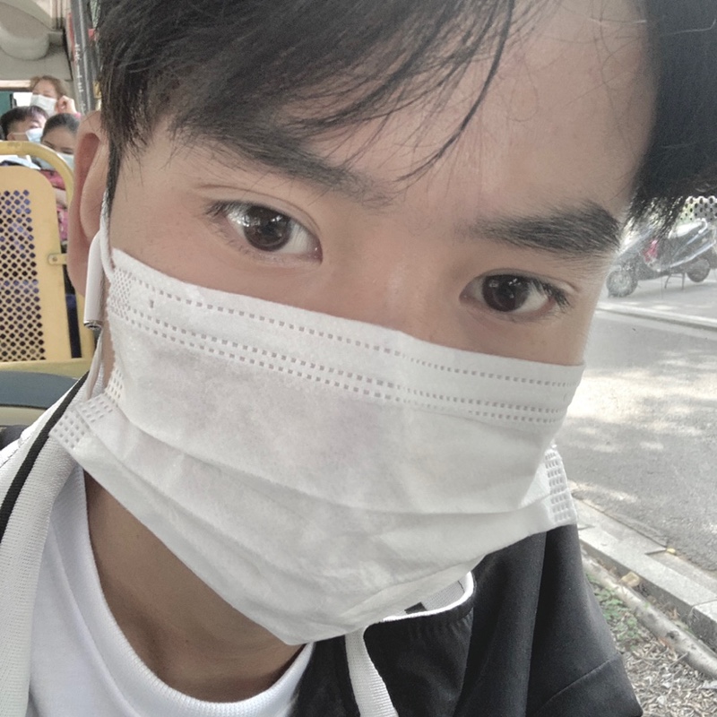 小策同学很漂亮