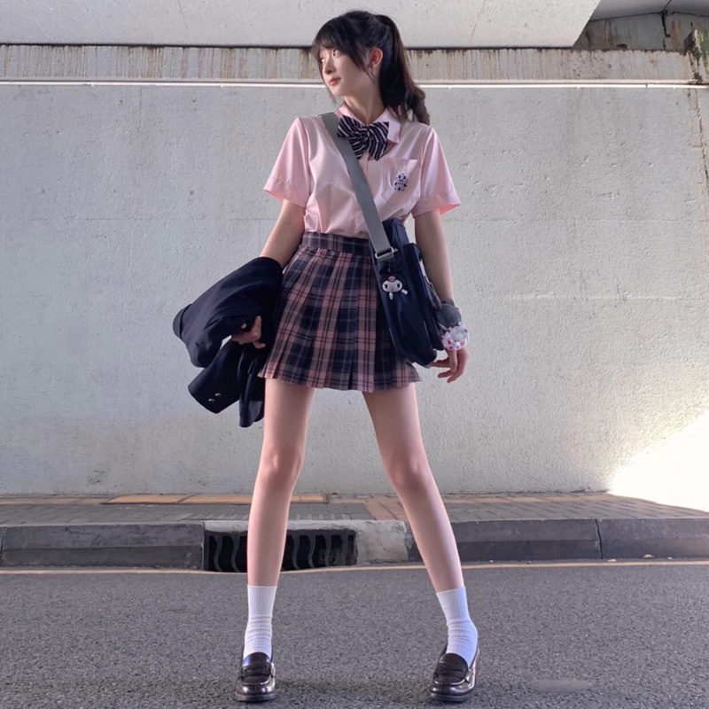 爱吃肉肉的小然