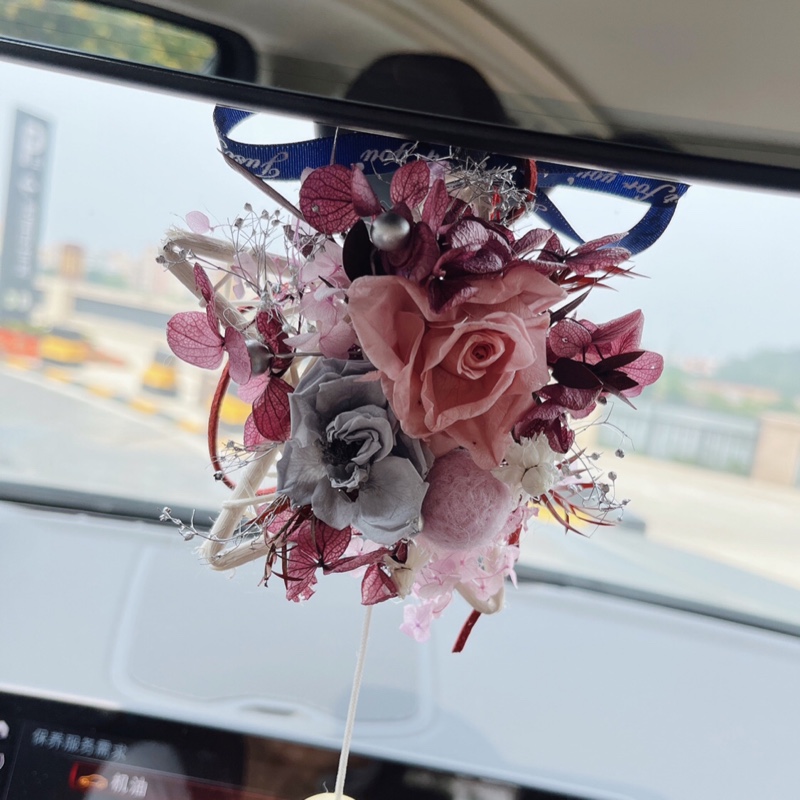 招财猫红红火火