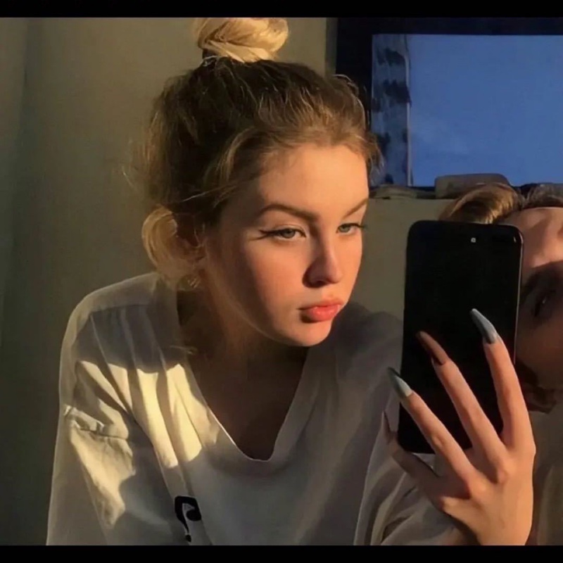 z女斯97很开朗很友善