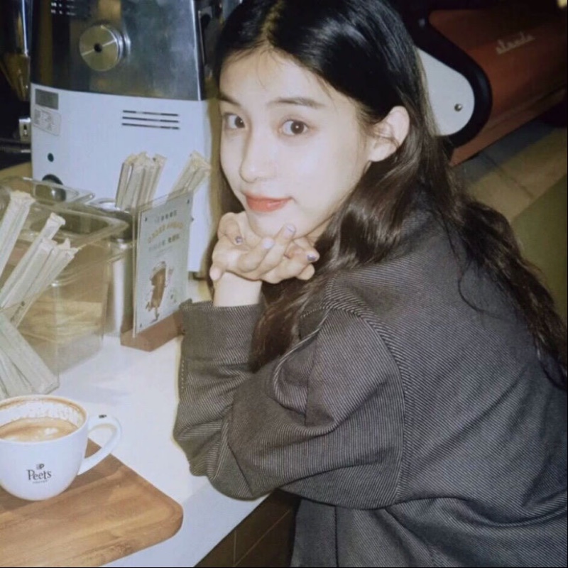 爱吃山楂拌饭的喵喵