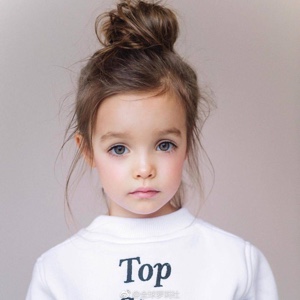 精致的猪猪女孩