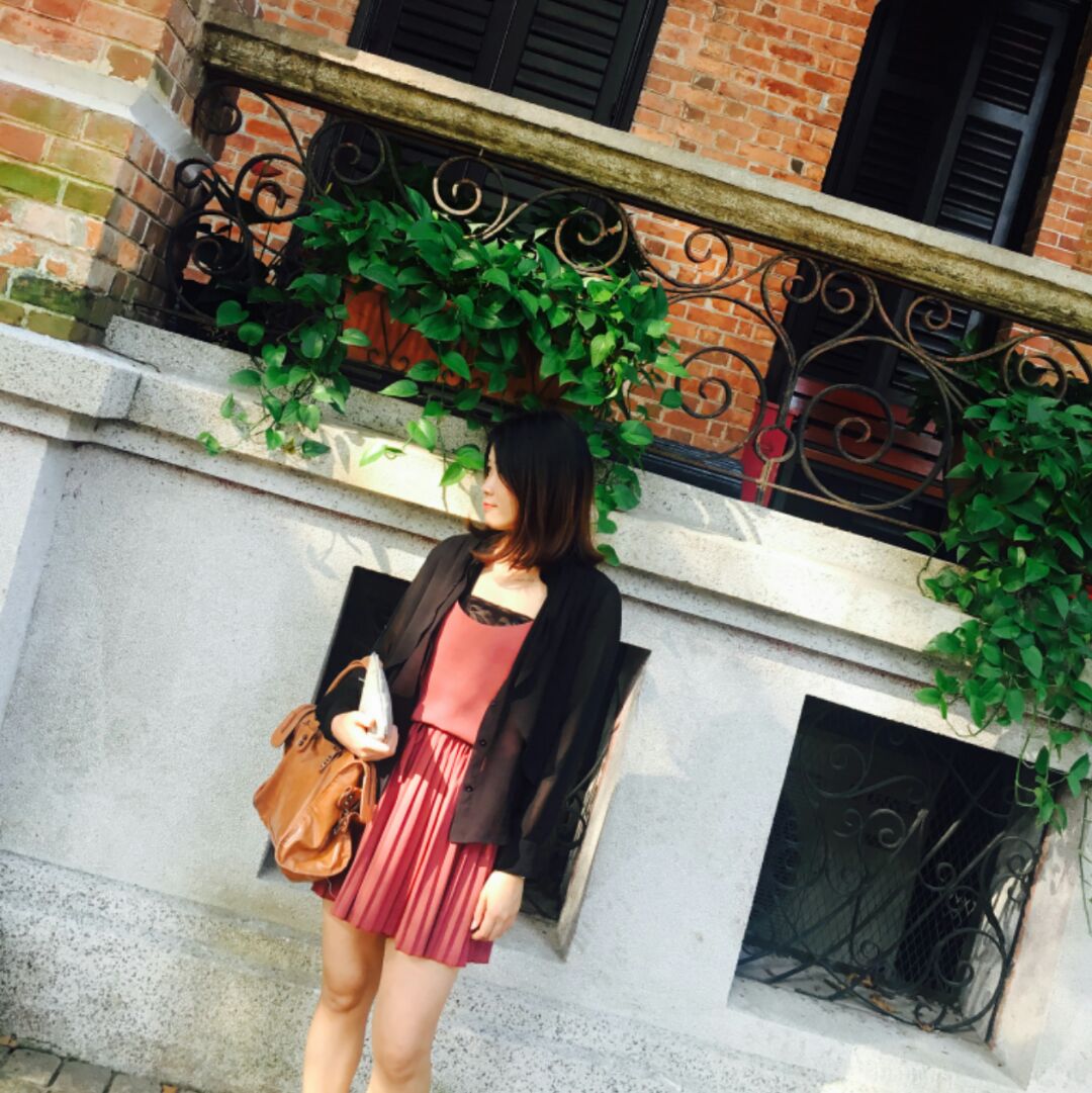 爱吃红豆雪饺的拉比