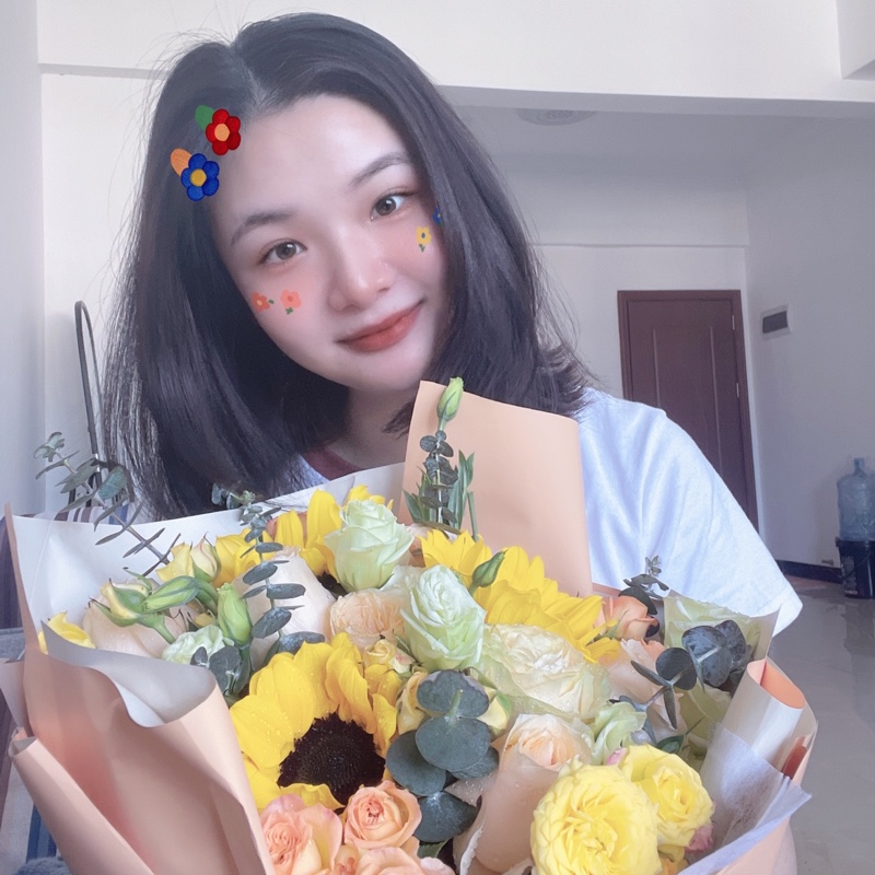 甜美少女程咬金