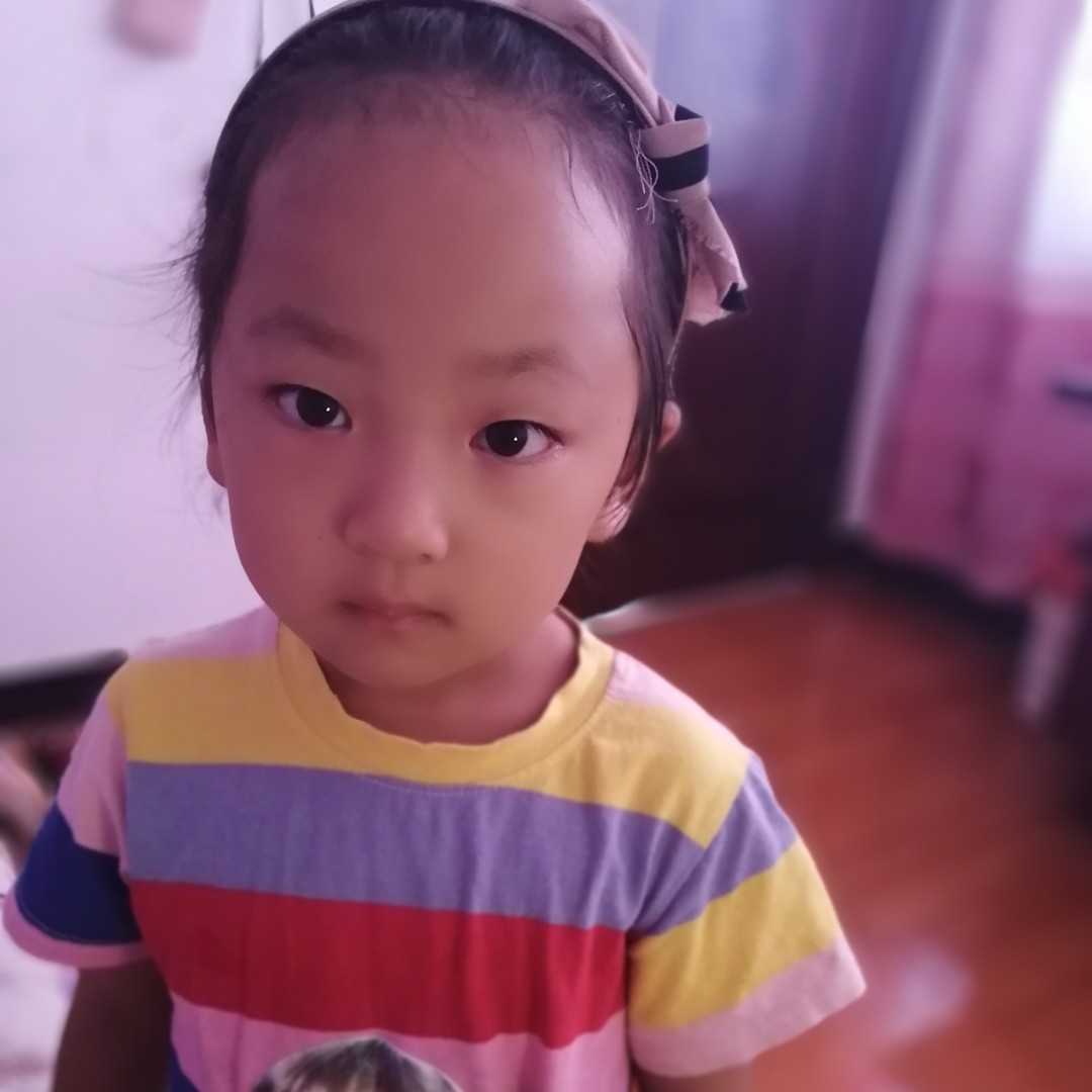 爱看阿奇的丫头