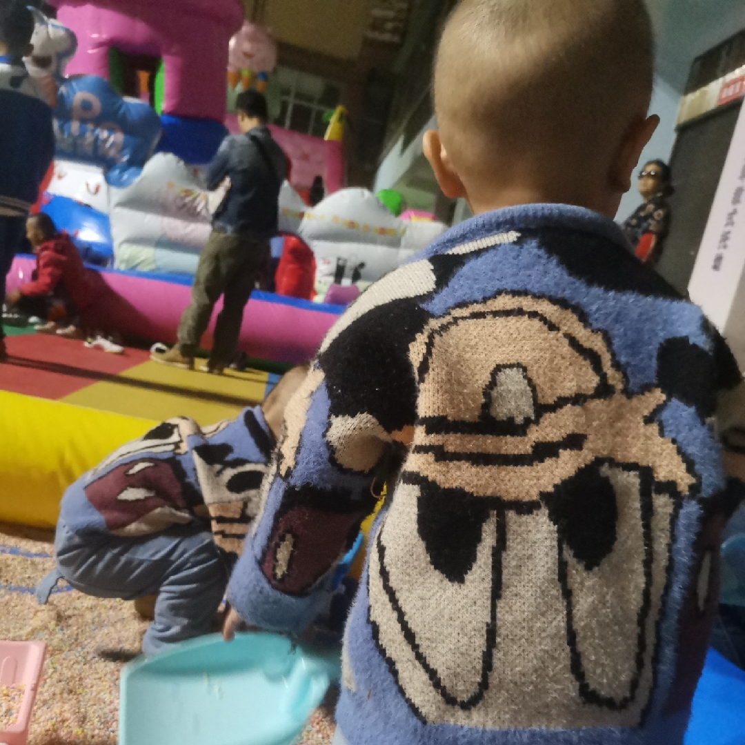 泸水双双批发部