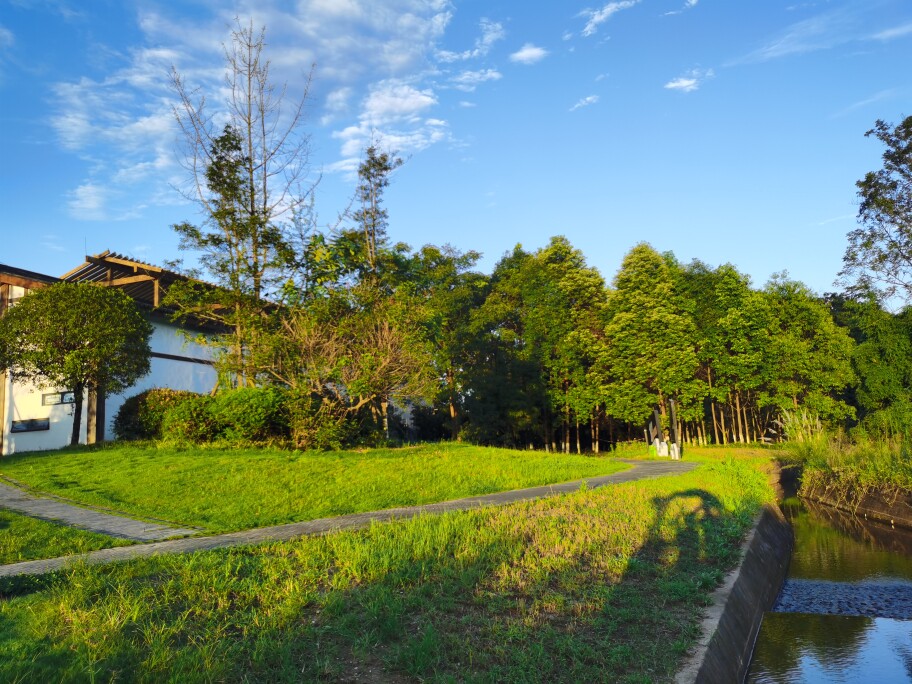 找我做生意的老板天天发财