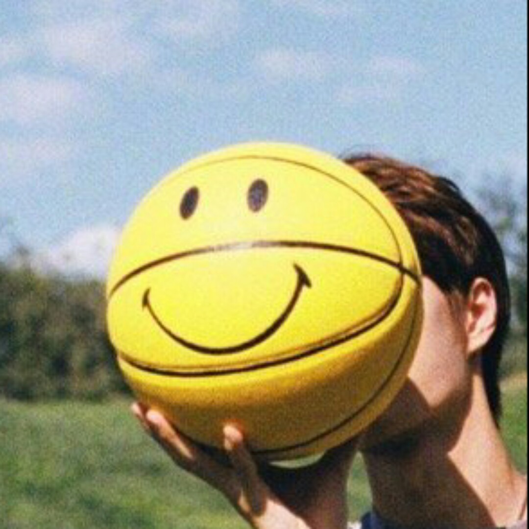 苗圃街倚栏听风