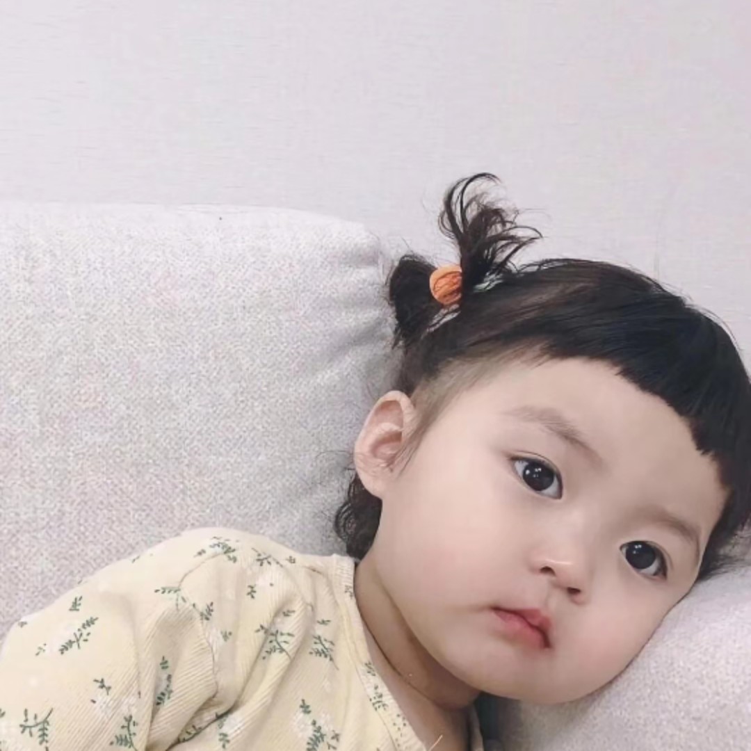 爱吃奶油曲奇的水蜜桃