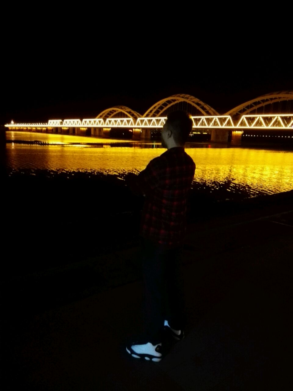 上蹿下跳有点皮