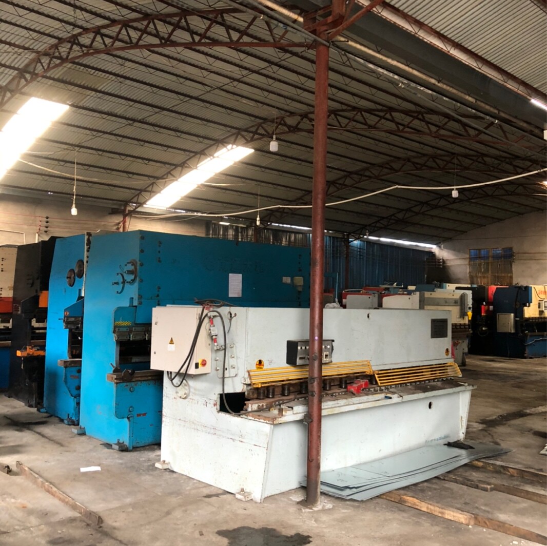 徽康二手门业设备