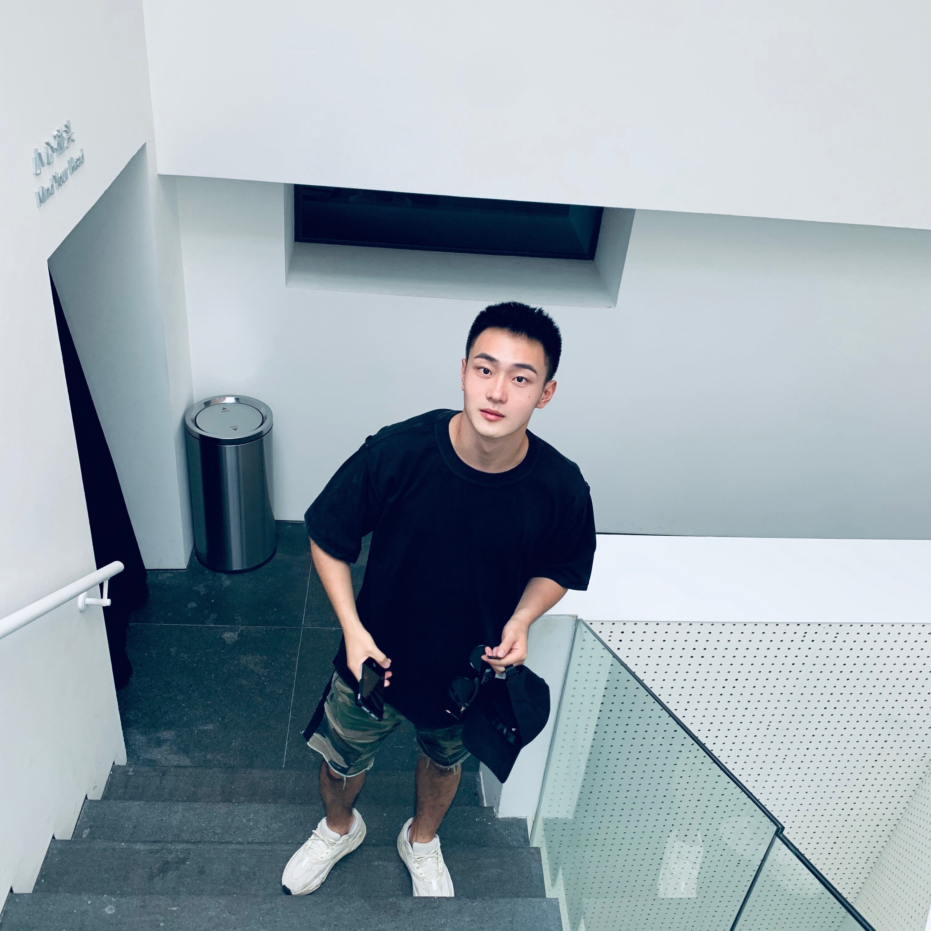 会飞的大白(-_^)