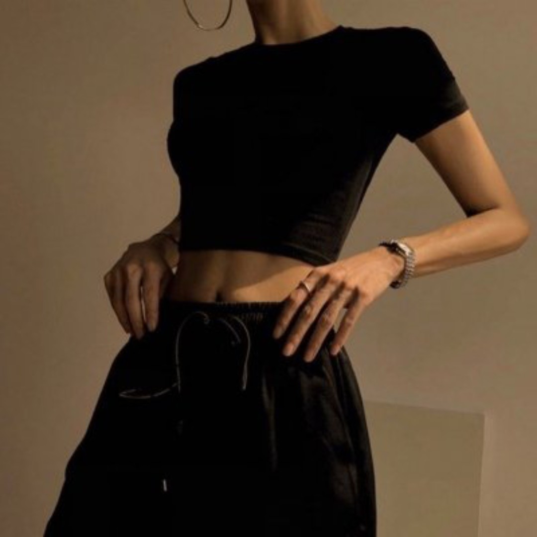 爱吃酸菜鱼的丽丽