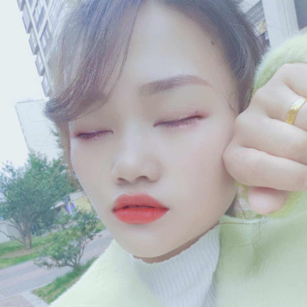 秋秋小姐姐的心