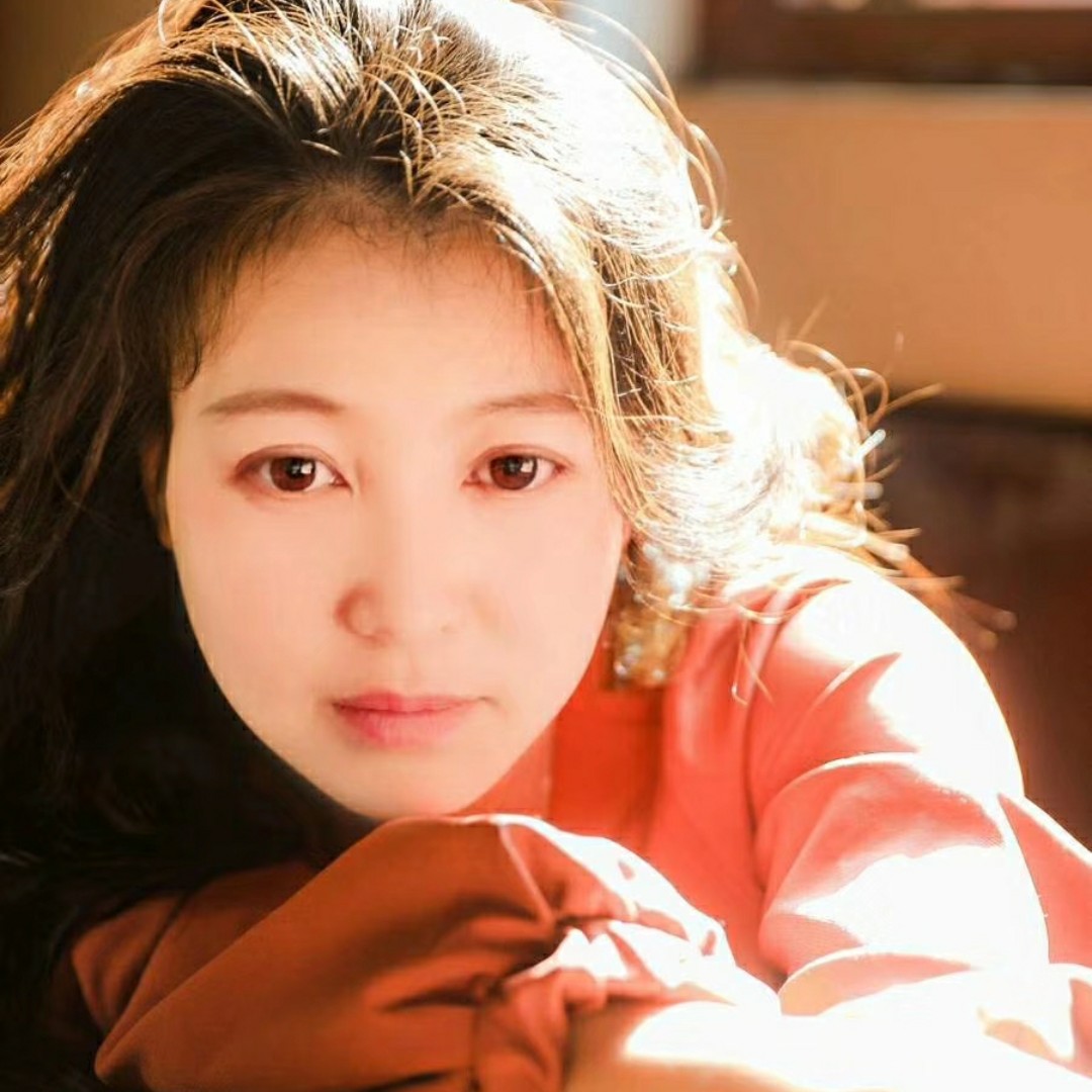 金色年华的二姐