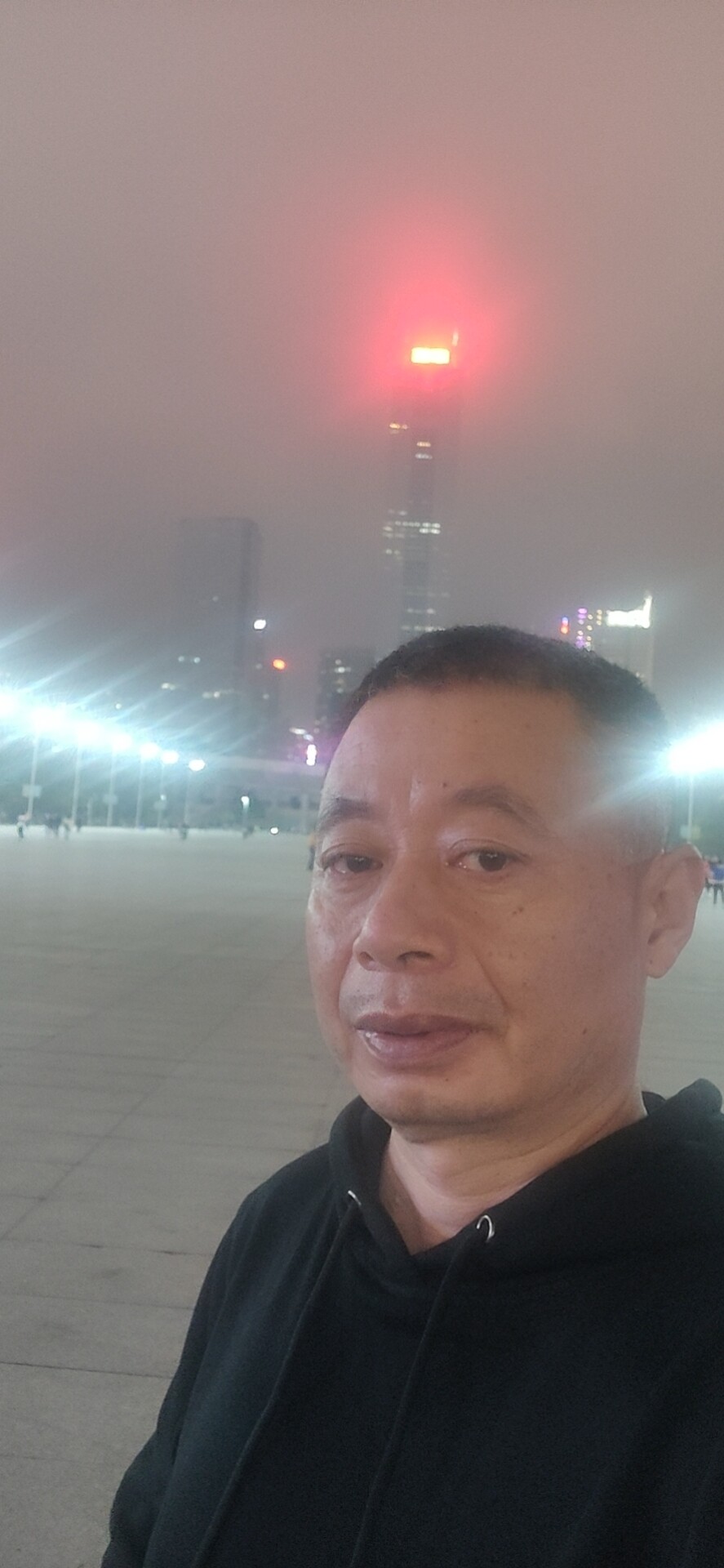 橙色的晚碗宫粉