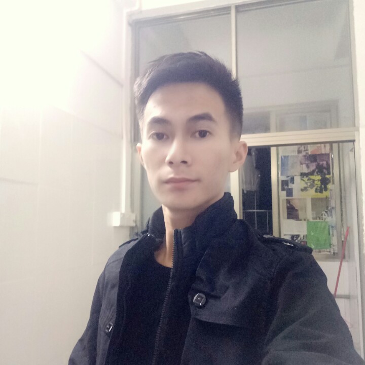 TheFirstSnowflakes何