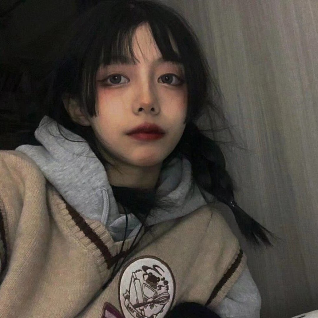 小饼干是小熊的饼干