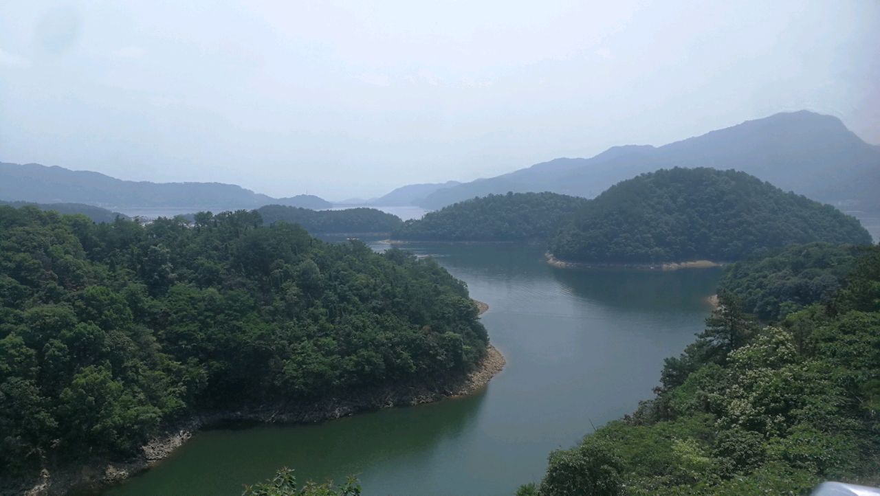 爱打扮(www.idaban.cn)，时雨时雨我是时雨