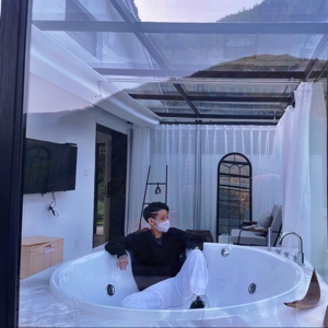 爱吃抹茶冰淇淋的憨憨