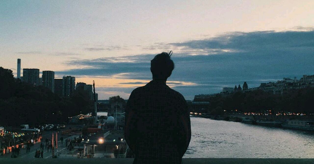 就不理你怎么了