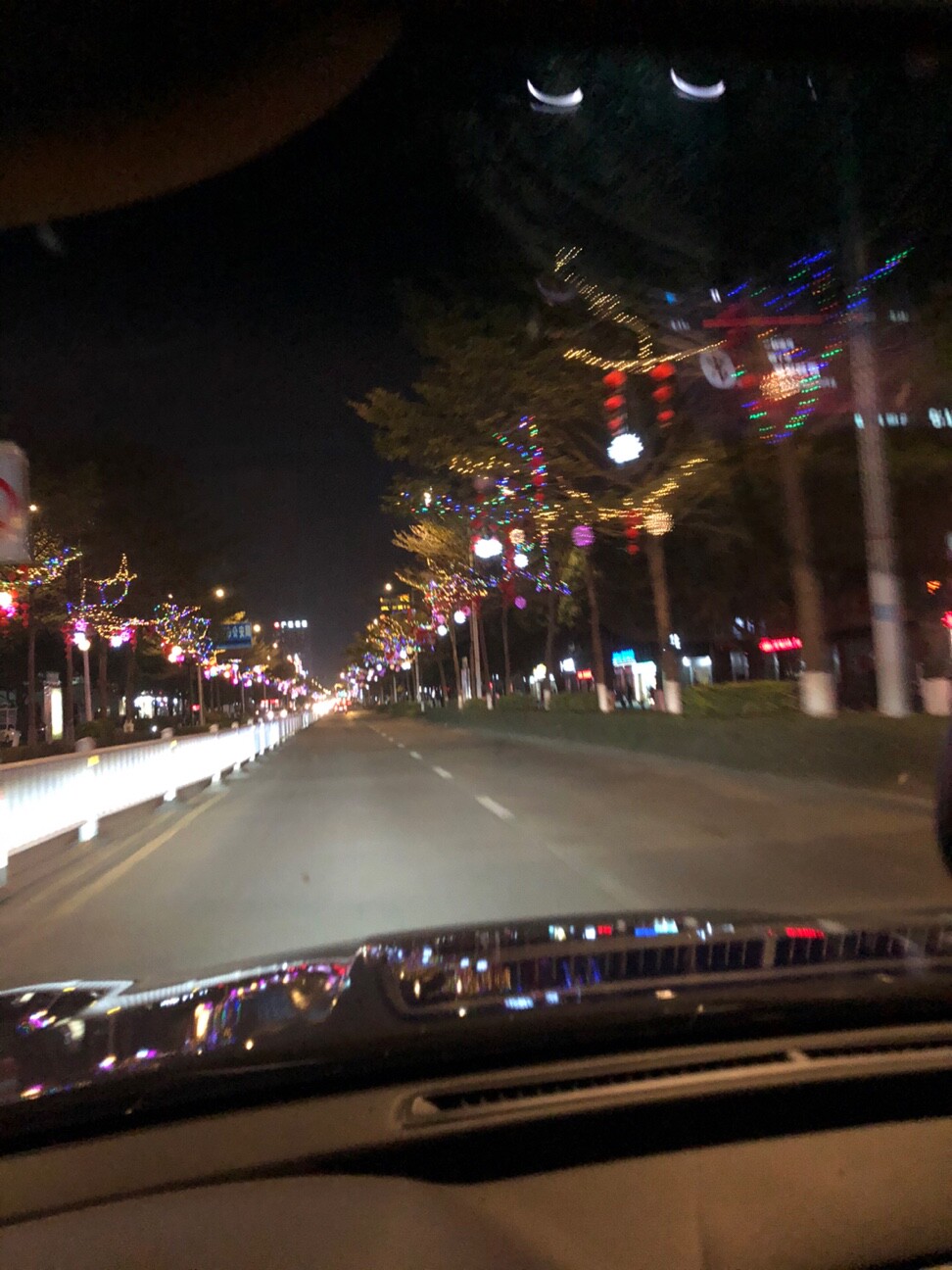 卖鞋求生的小哥哥