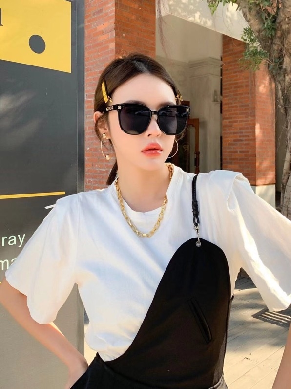 爱吃腊肉米粉的菠萝