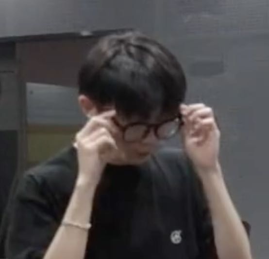 炭市街辛勤的桔梗