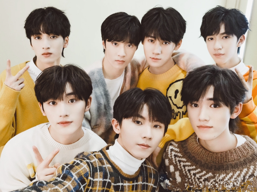 比格星愉快的海螺壳