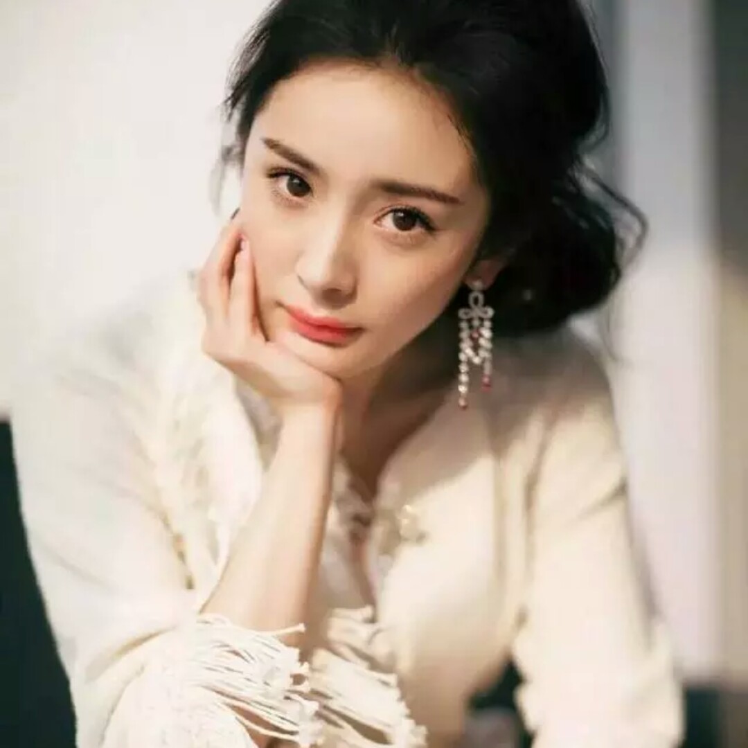 约翰.布鲁塞尔上校