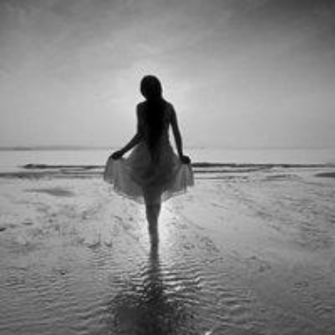 爱吃酸菜炒鱼的剑士