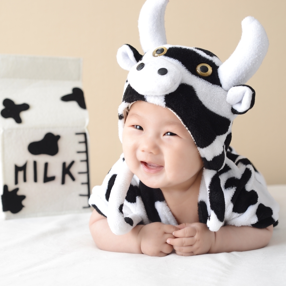 橄榄绿的多花芍药