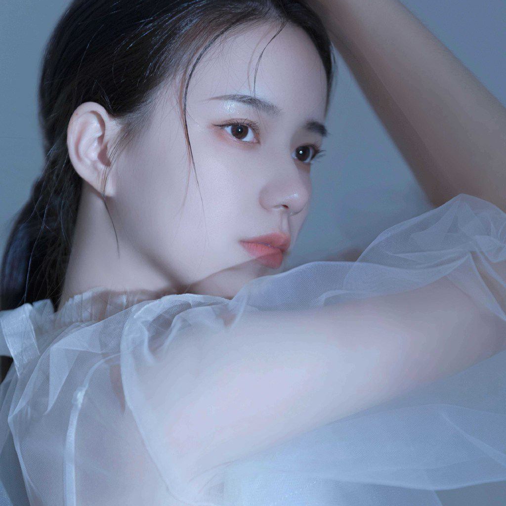 斑斑点点的丹桂