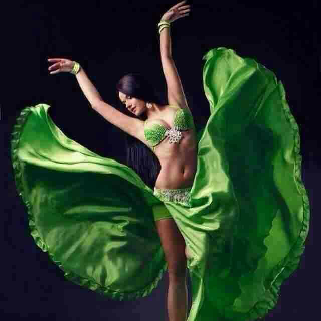 爱吃馄饨锅贴的画窗