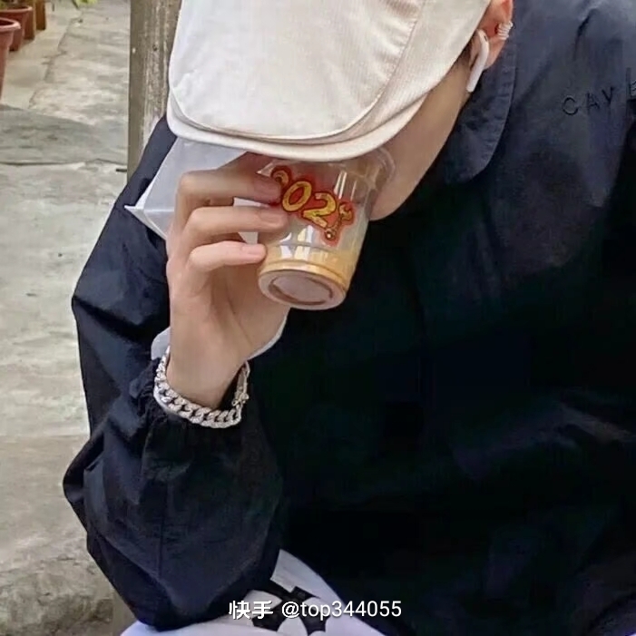 清风徐来水波不兴