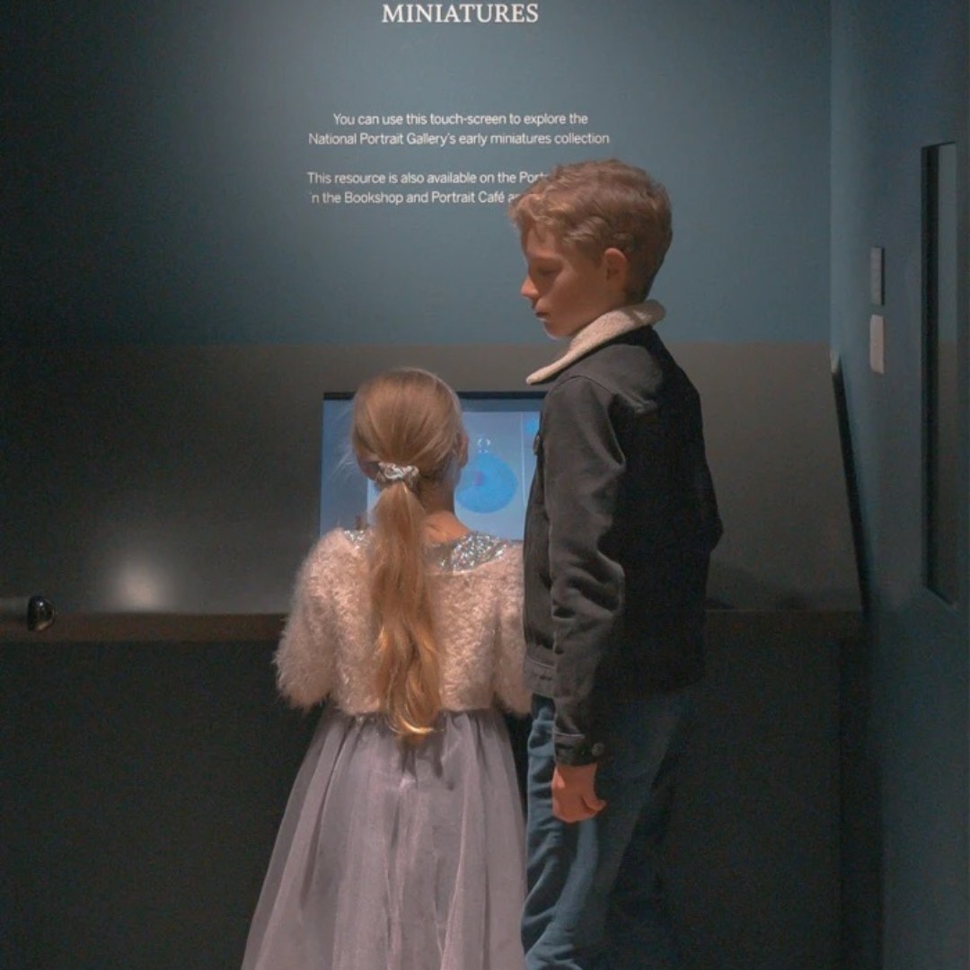 李洙赫的现女友