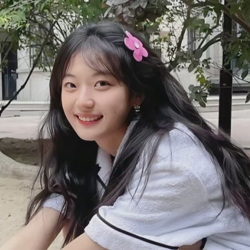 金灿灿的不丹嵩草