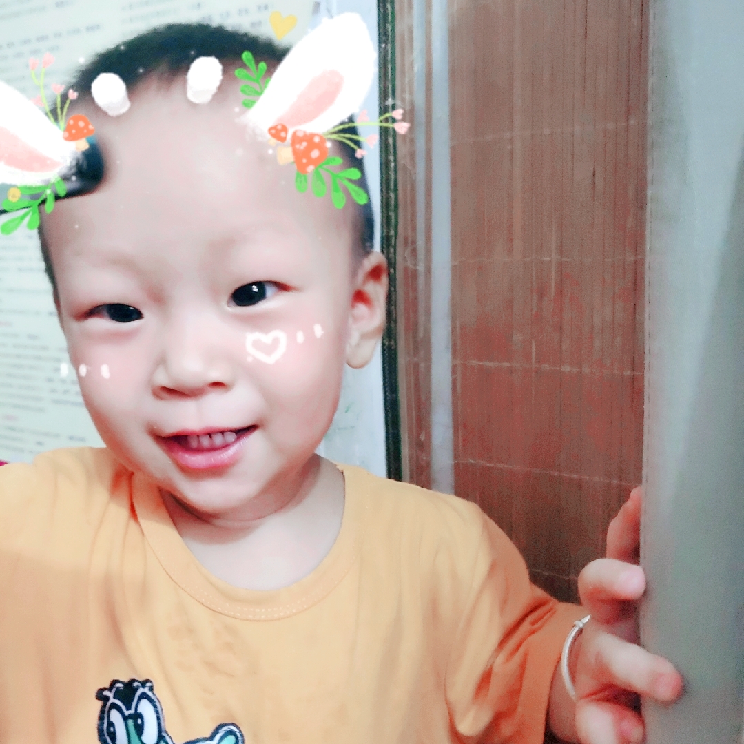 爱吃青菜的羽晗