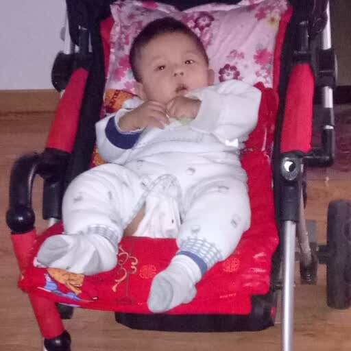 小瑞瑞哥哥姐姐